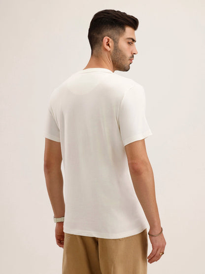 WROGN Men Off-White Graphic Printed Pure Cotton Slim Fit T-Shirt