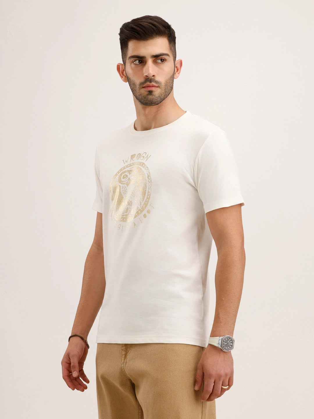 WROGN Men Off-White Graphic Printed Pure Cotton Slim Fit T-Shirt